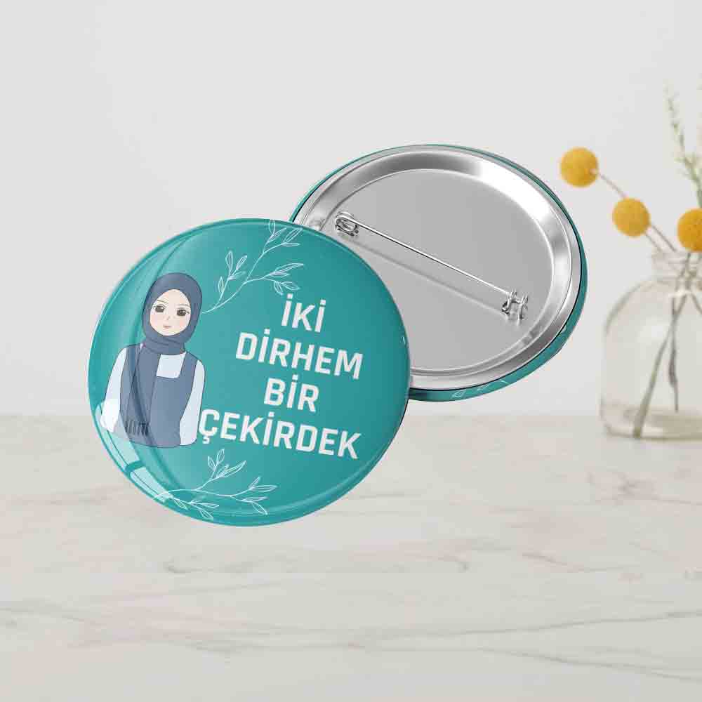 İki Dirhem Bir Çekirdek Yazılı Rozet - Eski Türk Deyimiyle Şıklığın Simgesi